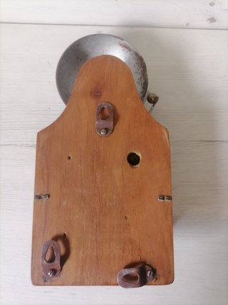 Timbre Antiguo con Caja de Madera