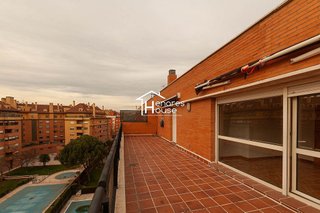 Ático en alquiler en Ensanche en Alcalá de Henares