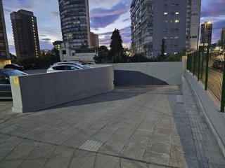 Garaje en alquiler en Pueblo Levante en Benidorm