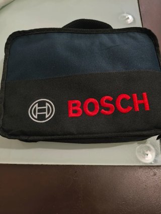 Atornillador Bosch 10.8V con cargador