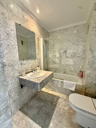 Piso en alquiler en Puerto Banús en Marbella