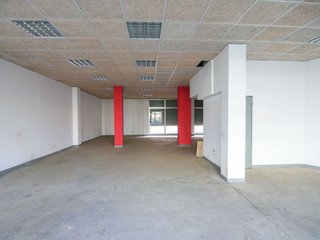 Local comercial en venta en Eixample Sud – Migdia en Girona
