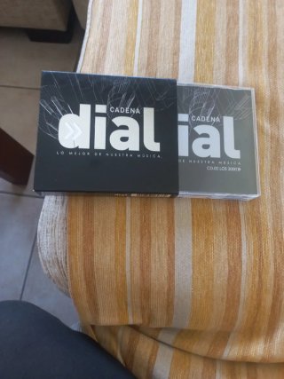 3 CD Cadena Dial - Lo Mejor de Nuestra Música