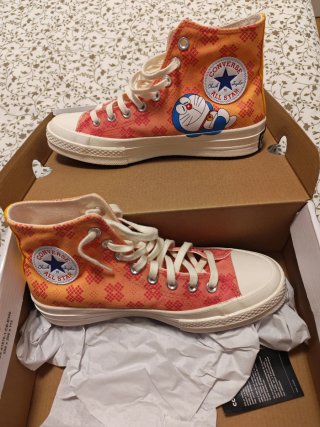 Converse x Doraemon All Star Hi Top Naranja
