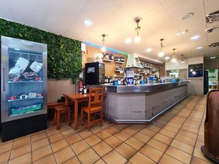 Local comercial en venta en Laviada en Gijón