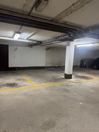 Garaje en alquiler en Valdenoja - La Pereda en Santander