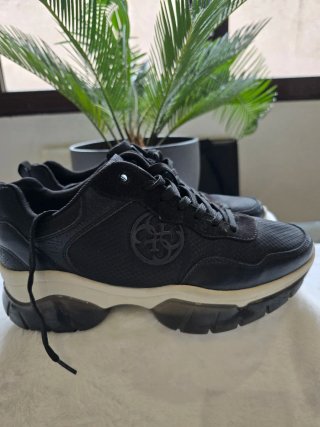 Zapatillas Guess Negras unisex