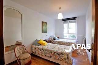 Piso en alquiler en Puerto Chico en Santander