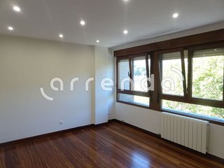 Piso en alquiler en Castilla - Hermida en Santander