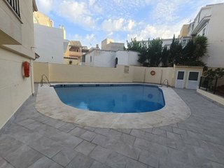 Piso en alquiler en Los Pacos en Fuengirola