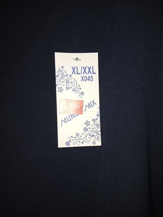 Blusa Azul Marino Talla XL sin estrenar