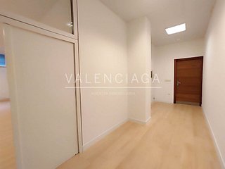 Oficina en alquiler en El Antiguo en San Sebastián-Donostia