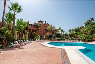 Piso en venta en Los Naranjos en Marbella