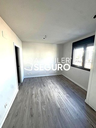 Piso en alquiler en Campo Grande - Arco Ladrillo en Valladolid
