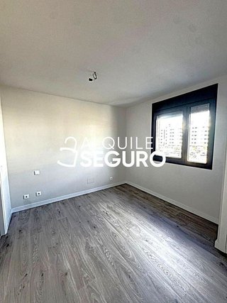 Piso en alquiler en Campo Grande - Arco Ladrillo en Valladolid