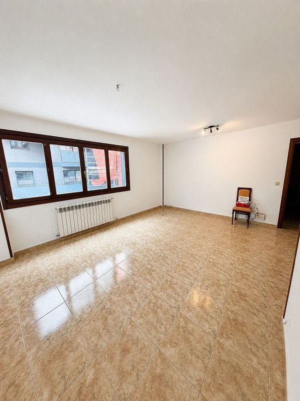 3-bedroom flat for rent in Andorra la Vella · 2 of 13
