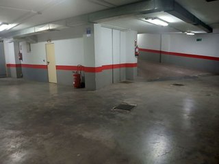 Garaje en alquiler en Centro - Sagrario en Granada