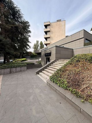 Local comercial en alquiler en Fuentelarreina en Madrid