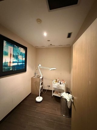 Local comercial en alquiler en Fuentelarreina en Madrid