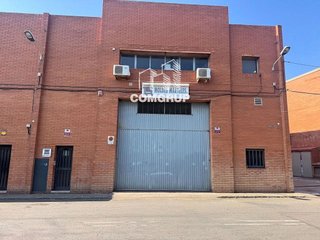 Nave industrial en alquiler en El Bon Pastor en Barcelona