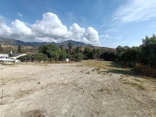 Terreno en alquiler en Campo de Mijas en Mijas