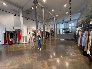 Local comercial en alquiler en La Dreta de l'Eixample en Barcelona