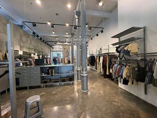 Local comercial en alquiler en La Dreta de l'Eixample en Barcelona
