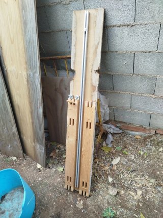 Puerta madera maciza con cristal