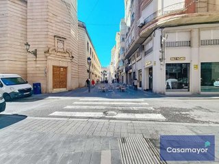 Local comercial en venta en Centro en Alicante