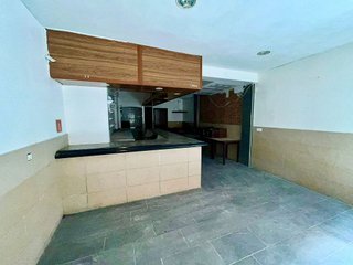 Local comercial en venta en El Llano en Gijón