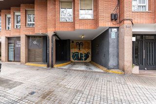 Garaje en alquiler en Navas en Barcelona