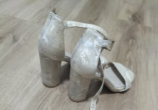 Sandalias de tacón para evento
