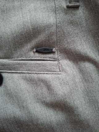 Pantalón Zara Gris