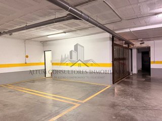 Garaje en venta en Centro en Alcalá de Guadaira
