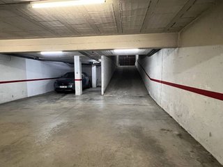 Garaje en alquiler en Centre en Sabadell