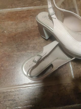 Zapatos de tacón Pitillos beige