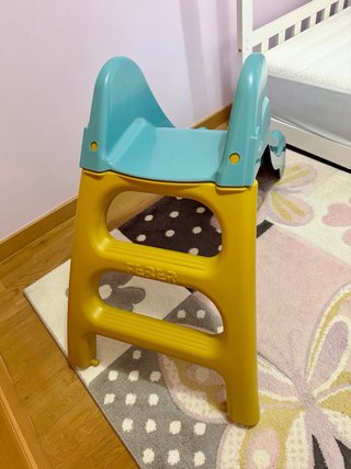 Tobogán infantil azul
