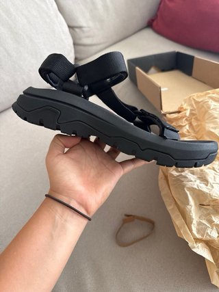 Sandálias Teva Hurricane Pretas Xlt3