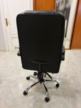 Silla Oficina Ejecutiva + Reposapiés
