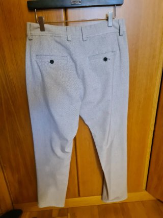 Pantalón Zara Gris