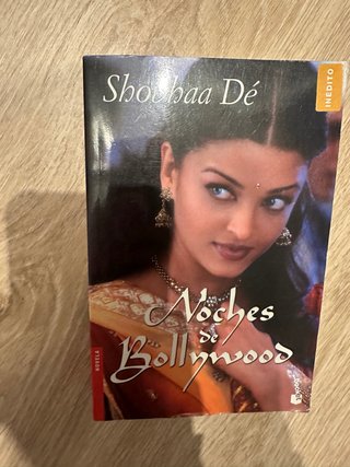 Noches de Bollywood - Shobhaa Dé