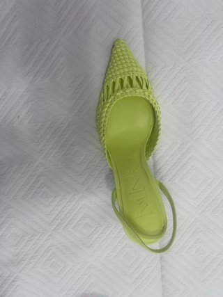 Zapatos de tacón Mango verde pistacho
