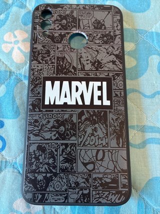 Cover Marvel Huawei Y7 2019