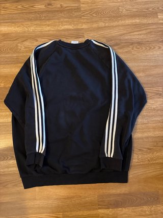 Sudadera adidas negra