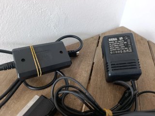 Scart original Sega Mega Drive videoconsola