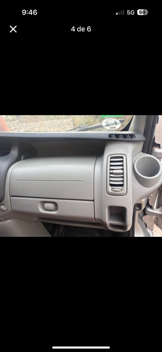 Opel Vivaro 2011