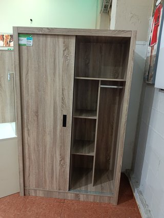 Armario de 160cm con Puertas Correderas