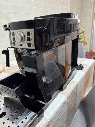 Cafetera DeLonghi Magnifica S