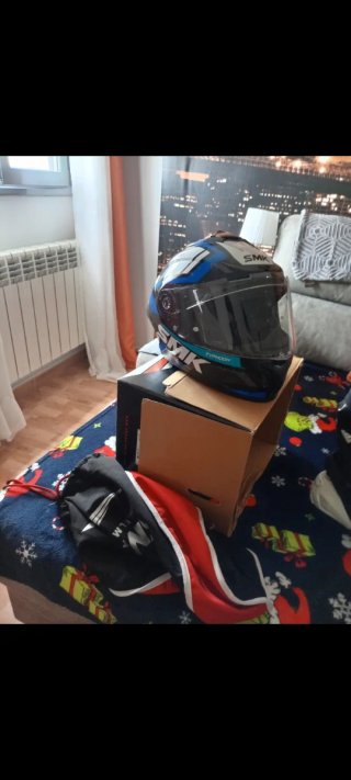 Casco SMK TYPHOON nuevo