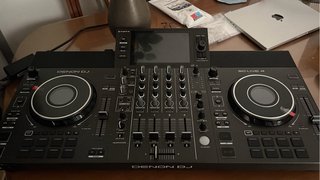 Denon DJ SC Live 4 Controlador DJ Todo en Uno